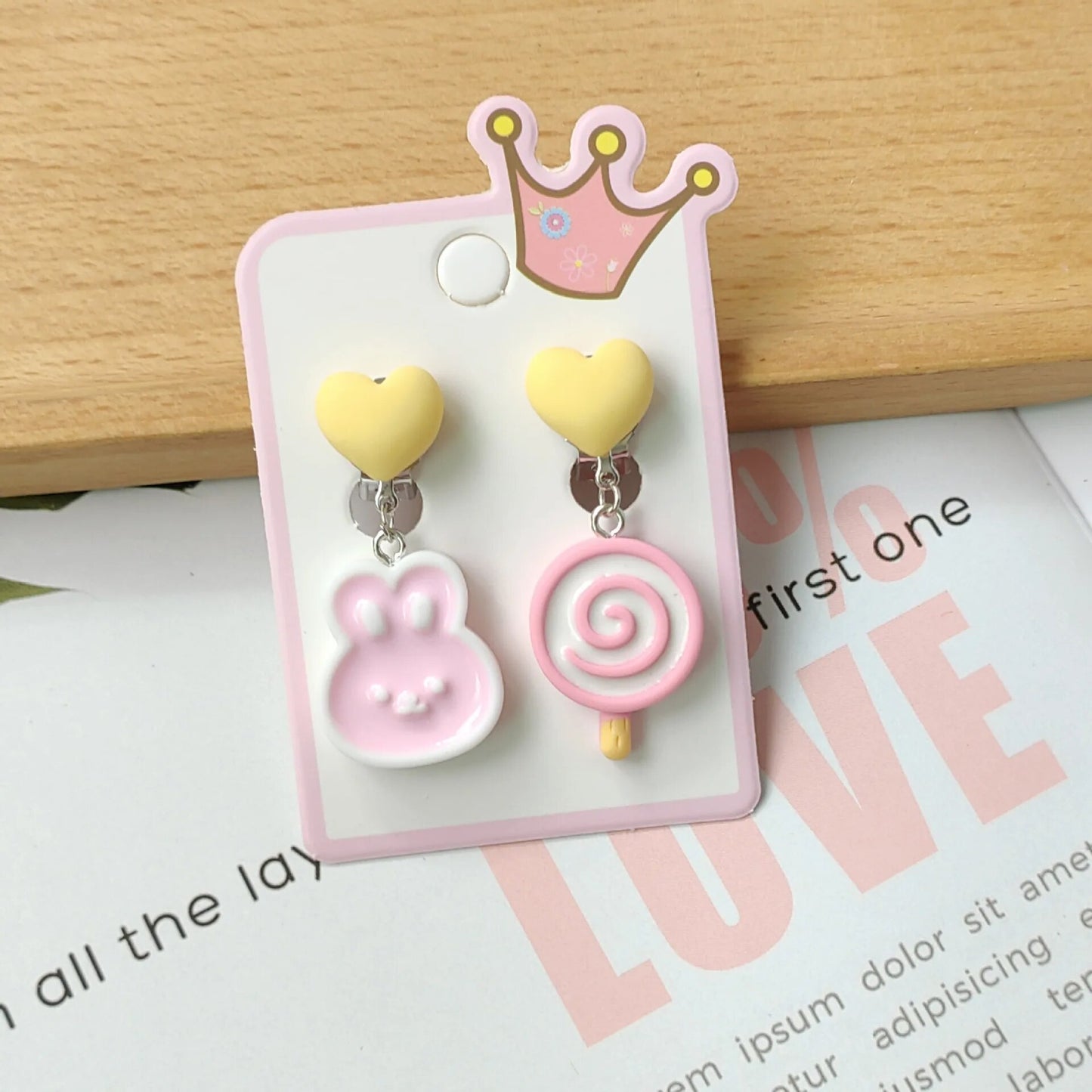 Sweet Rabbit and Lollipop Earring