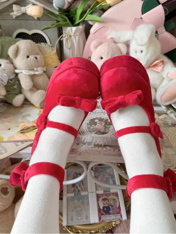 ♡ Cute Doll ♡ - Velvet High Heels