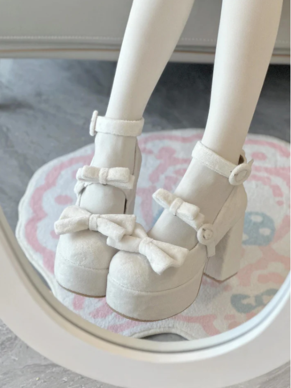 ♡ Cute Doll ♡ - Velvet High Heels