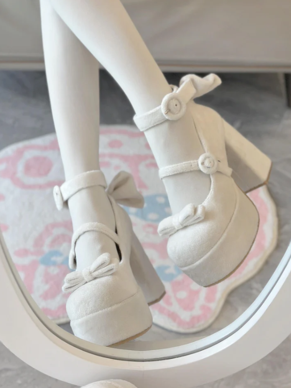 ♡ Cute Doll ♡ - Velvet High Heels