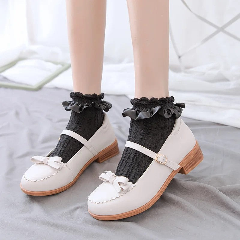 Black Short Sock With Ruffle