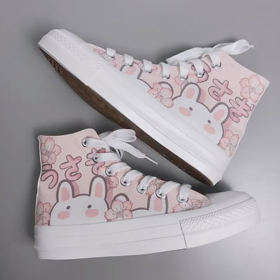 video Kawaii Bunny Canvas Sneakers