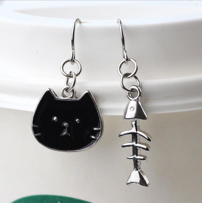 Fashion Cat Earring